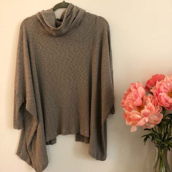 Free people tan sweater - Picture 1 of 2